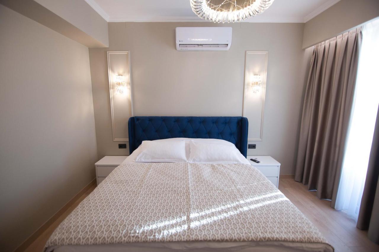 Sky View Hotel Корча Екстериор снимка