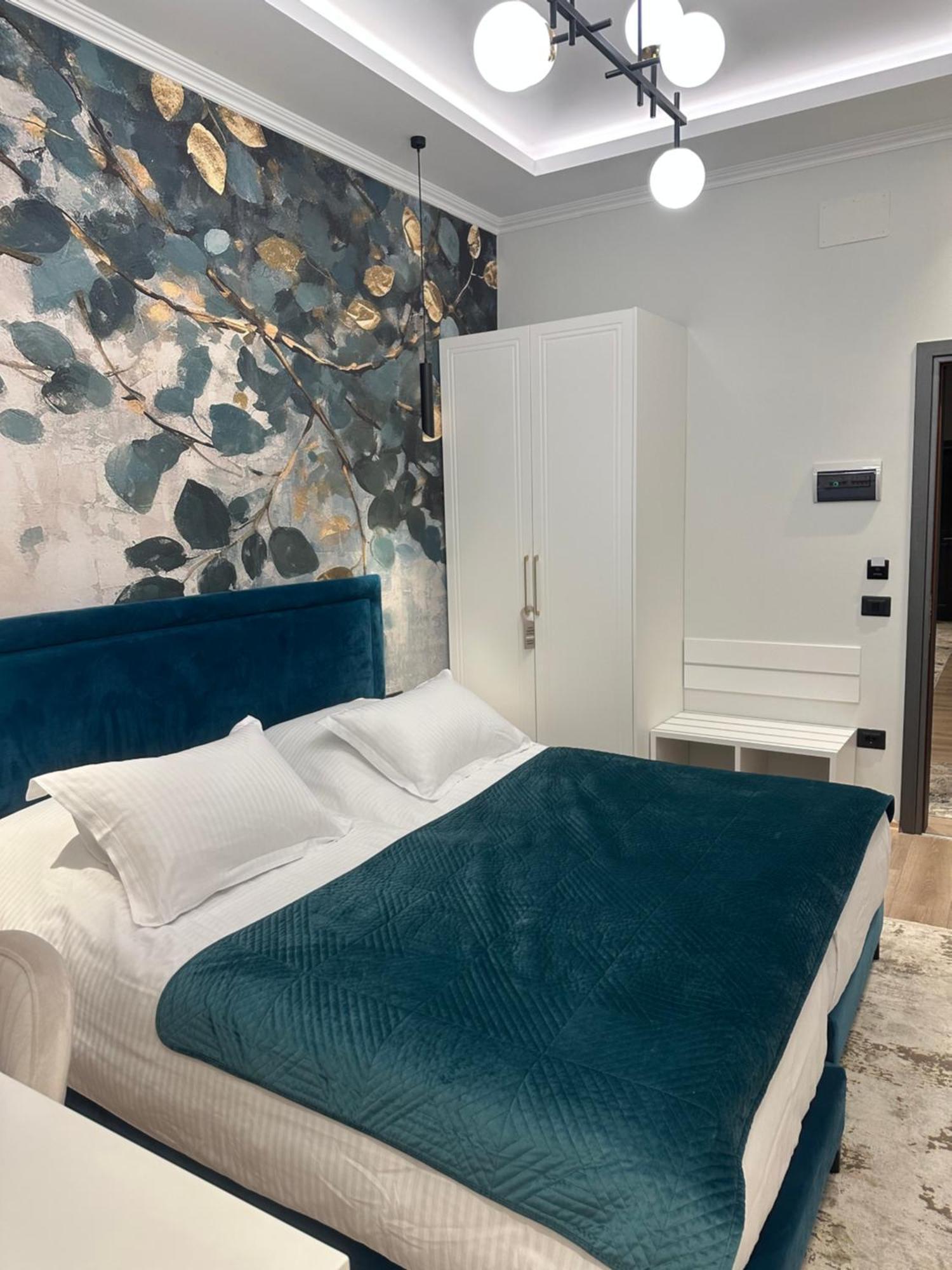 Sky View Hotel Корча Екстериор снимка